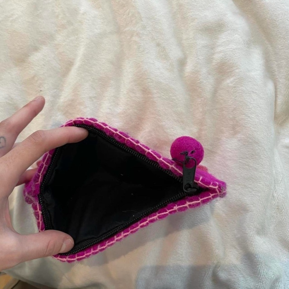 Pink Floral Felt Pouch - Picture 2 of 3